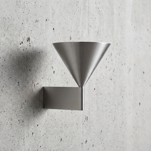 Ardora – Aluminum Adjustable Wall Spotlight
