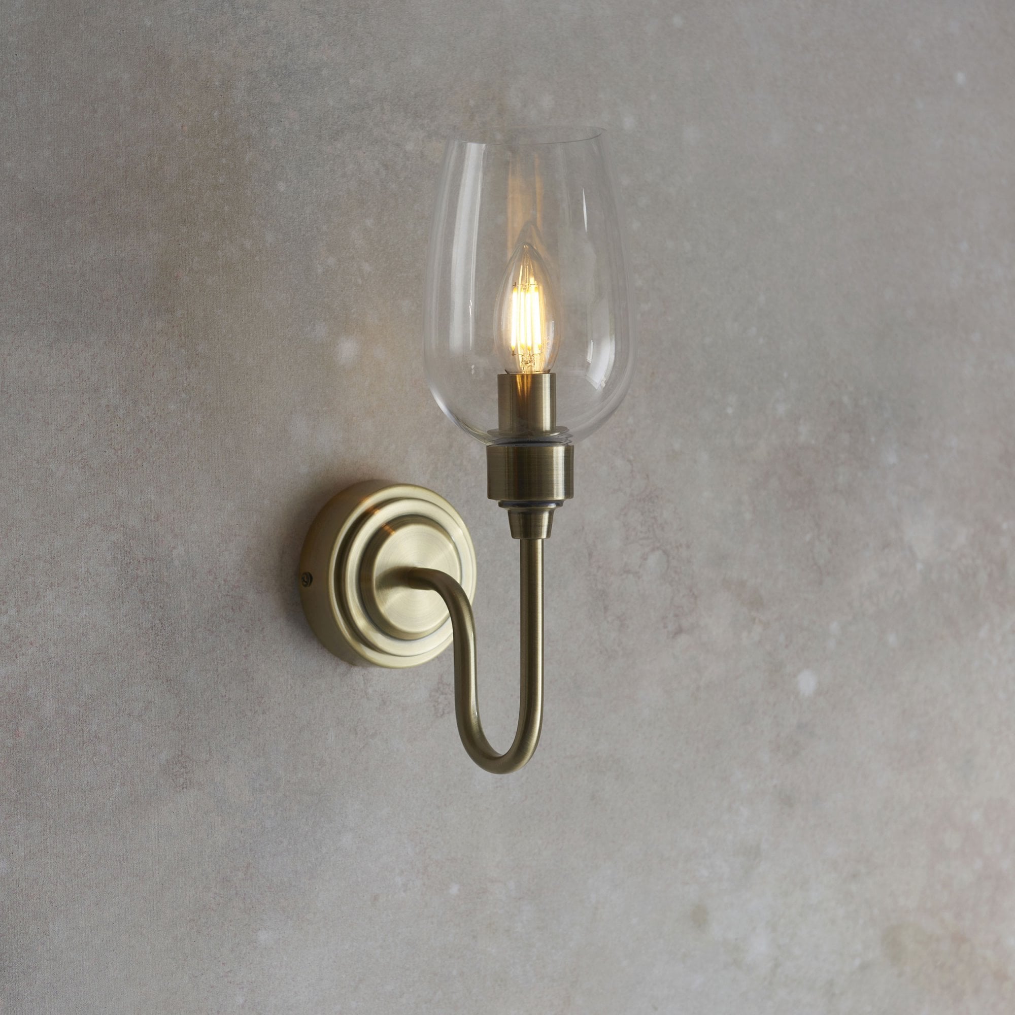 Aurelis – Antique Brass Metal Wall Light