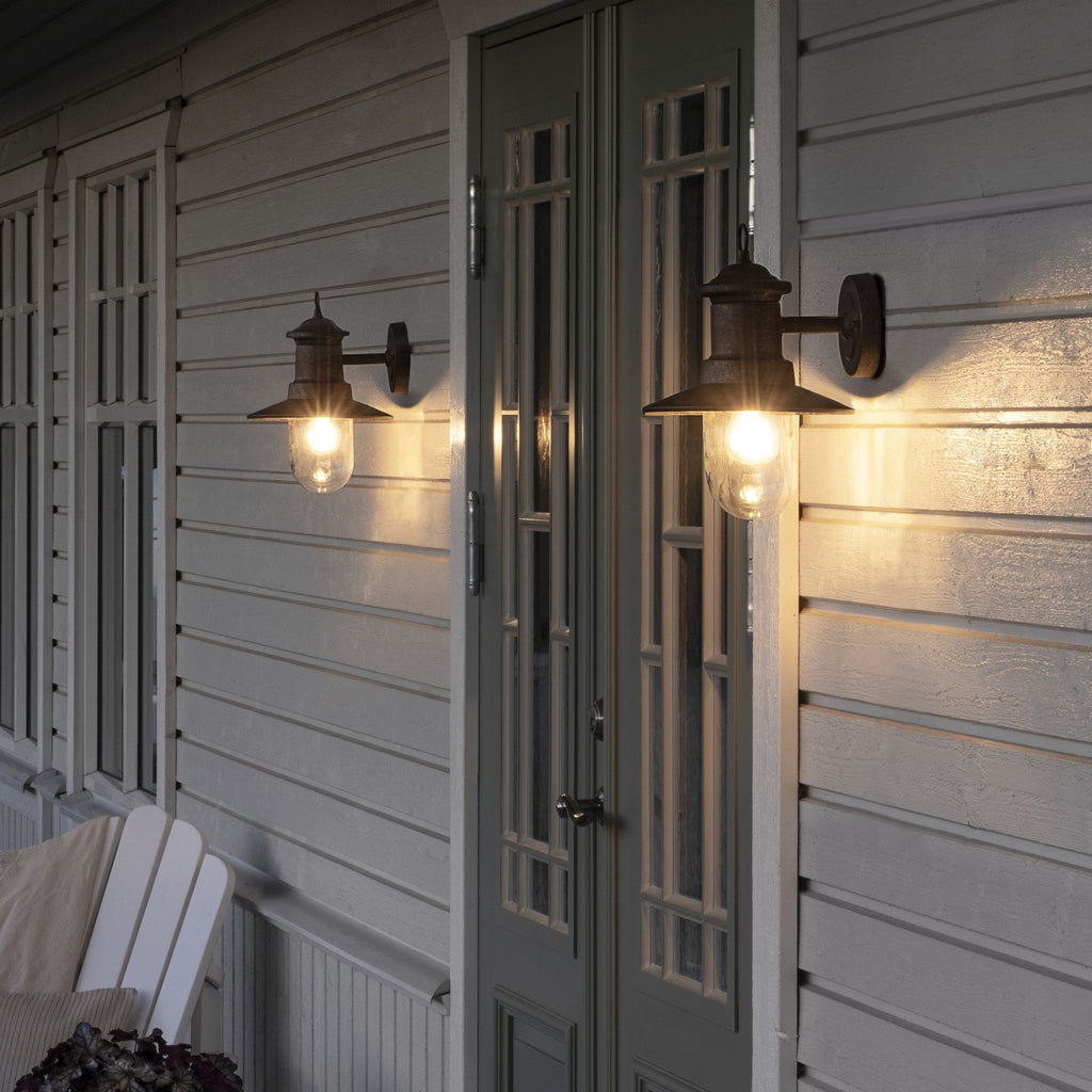 Aurelis – Black Metal E27 Wall Light