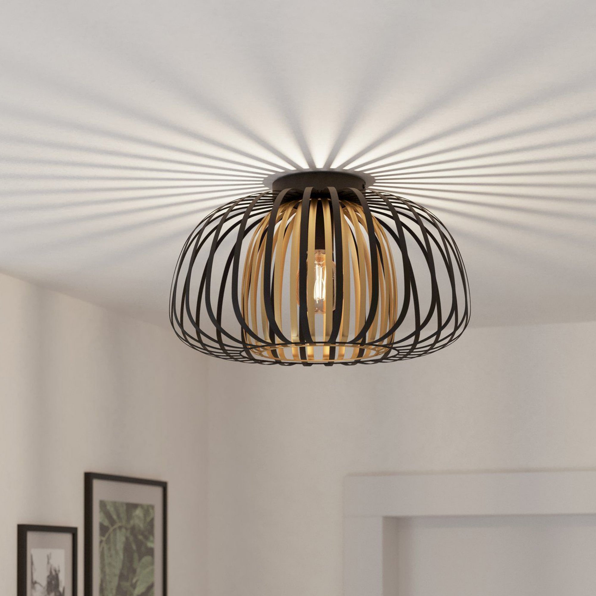 Aurelis – Brushed Brass Ceiling Light