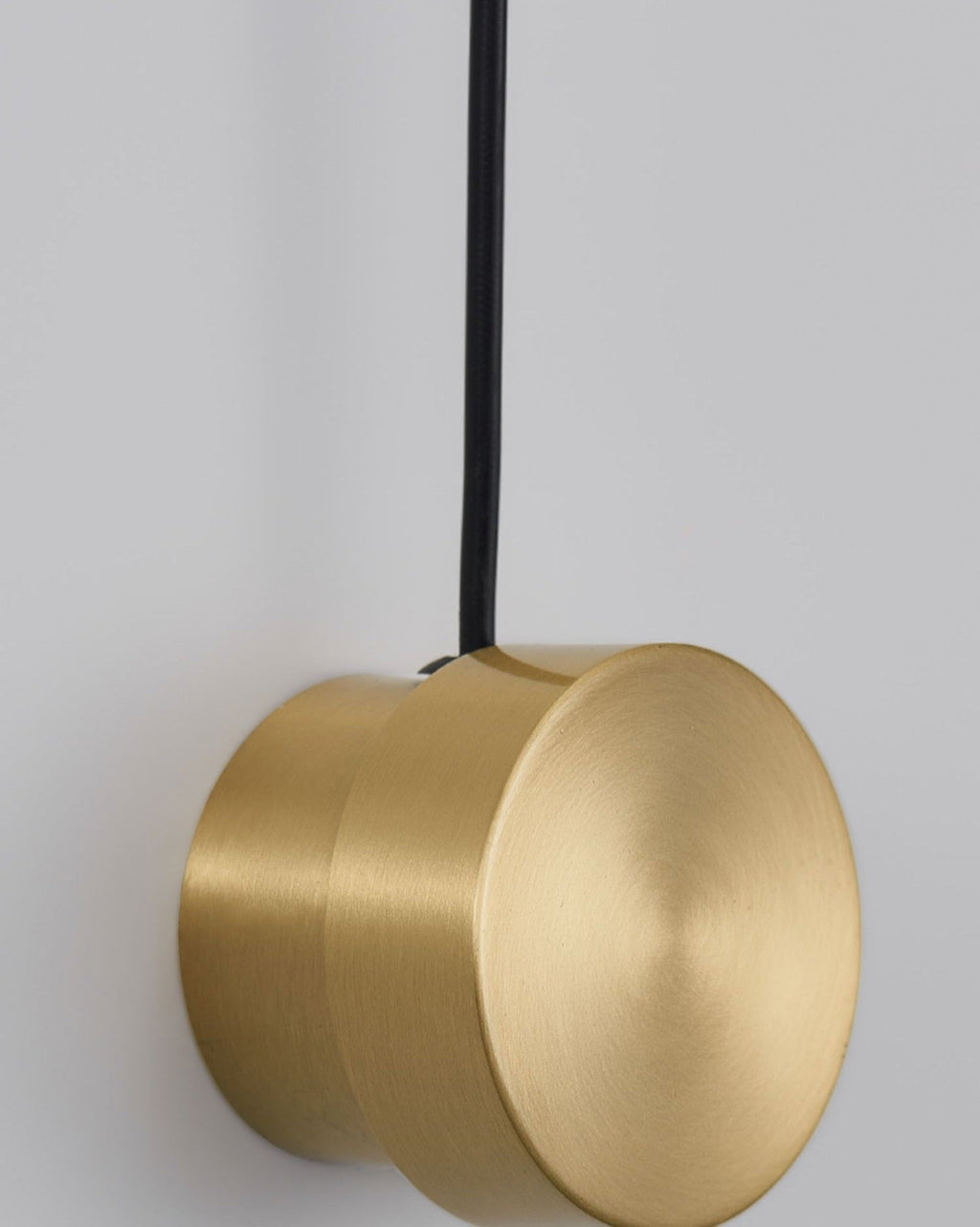 Aurelis – Dimmable Iron Wall Lamp