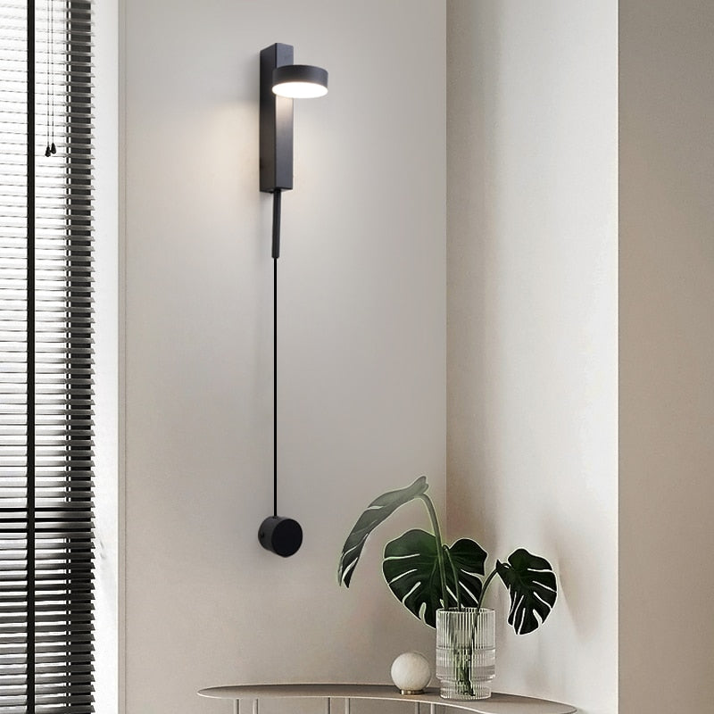 Aurelis – Dimmable Iron Wall Lamp
