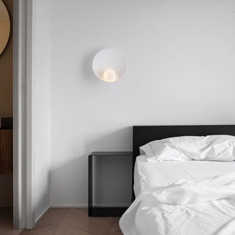 Aurelis – Energy-Efficient Metal LED Wall Light