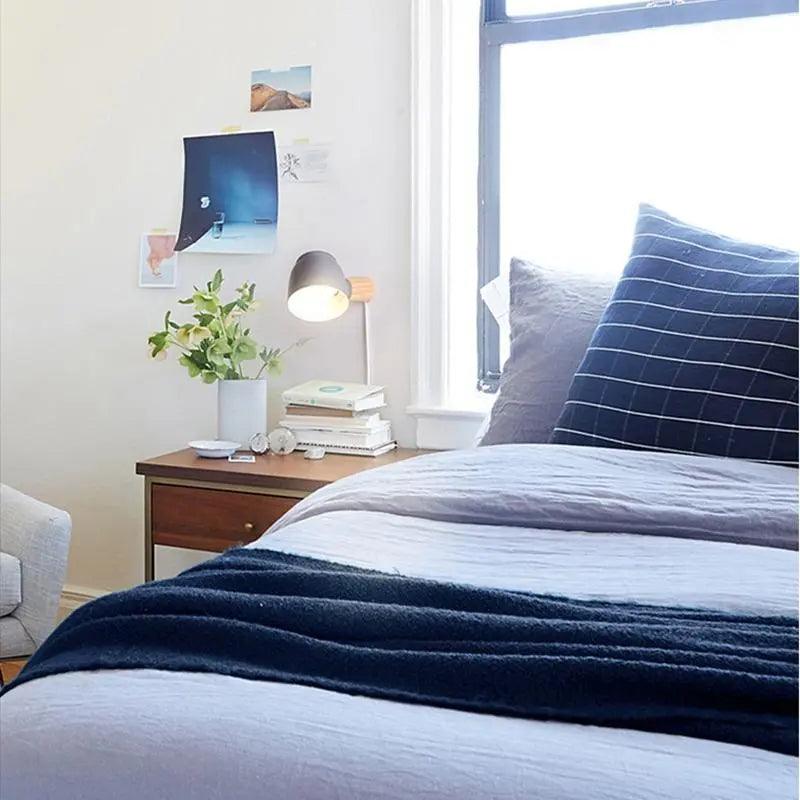 Aurelis – Plug-in Metal Wall Sconce