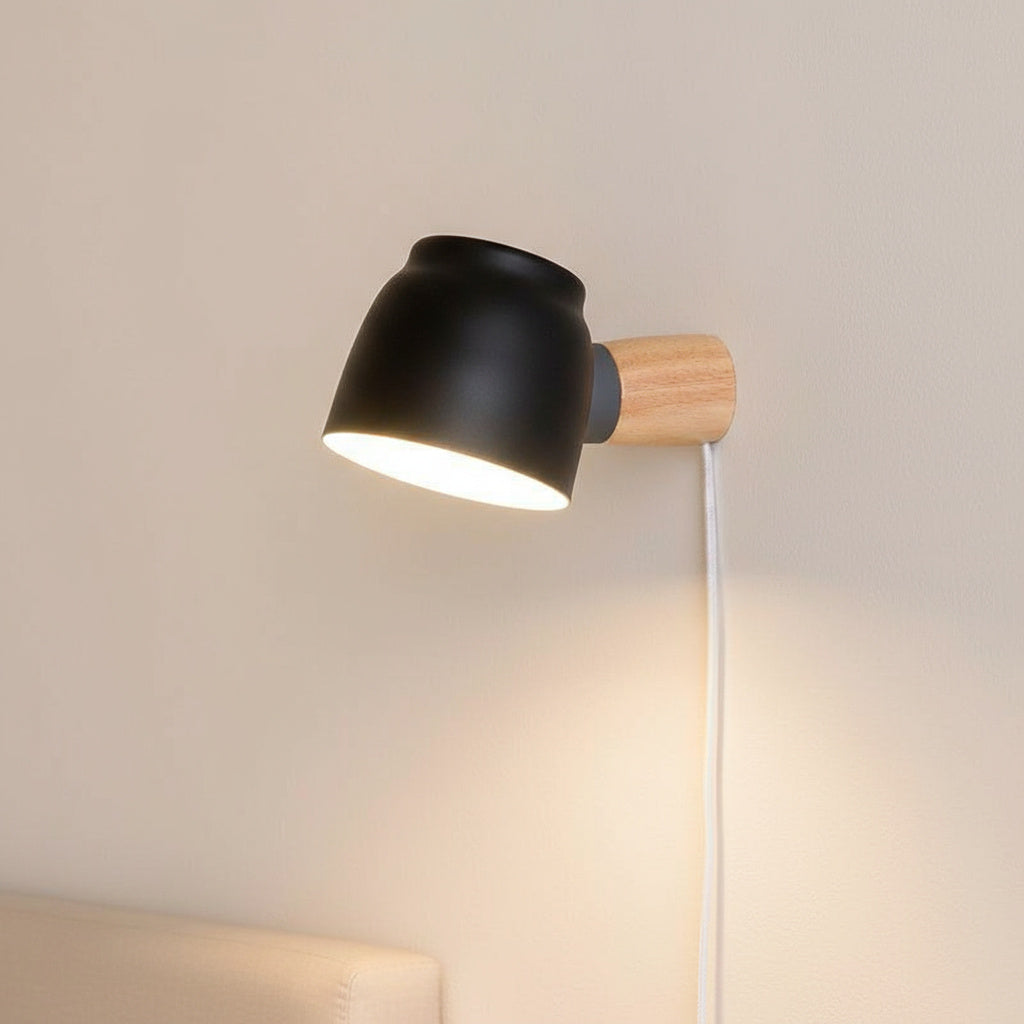 Aurelis – Plug-in Metal Wall Sconce