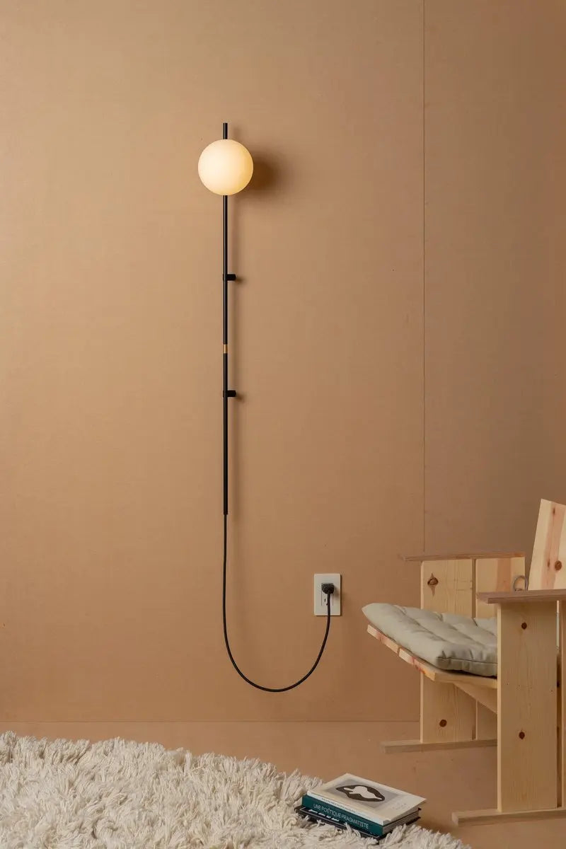 Eldora – Plug-in Matte Metal Wall Sconce