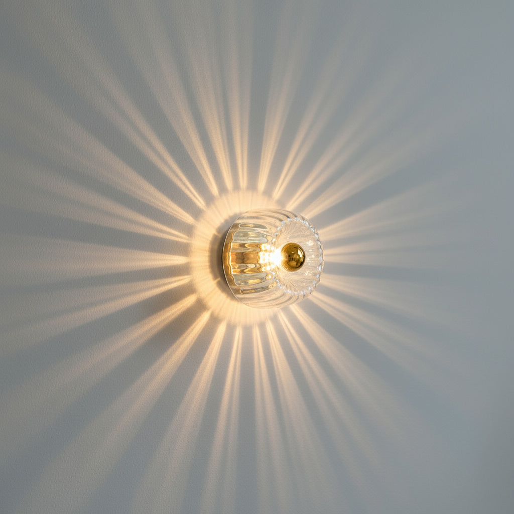 Solvane – Metal Wall Light with Ribbed Glass Diffuser