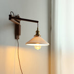Sylva – Adjustable Wood Wall Lamp
