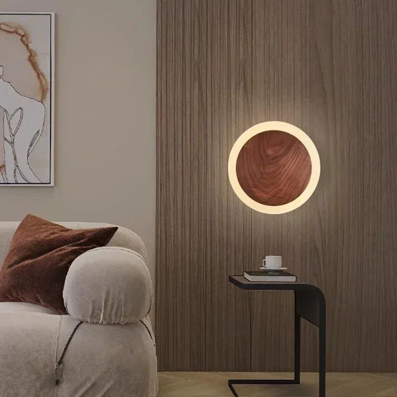 Sylvar – Walnut LED Wall Light