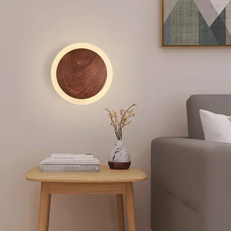 Sylvar – Walnut LED Wall Light