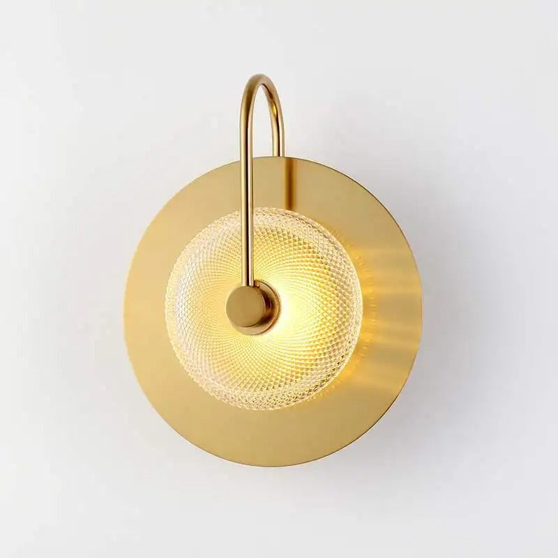 Vireli – Brass Scandinavian Wall Sconce