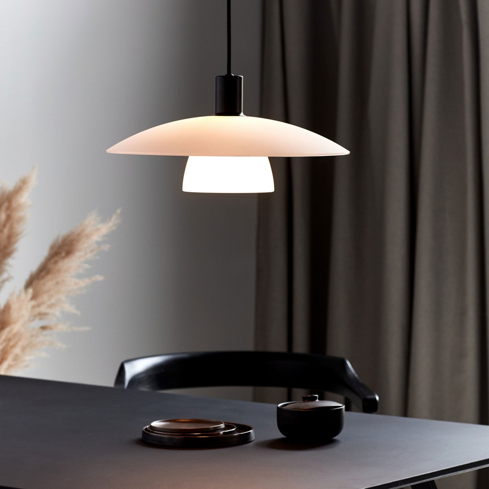 Vireli – Opal Glass Scandinavian Pendant Lamp