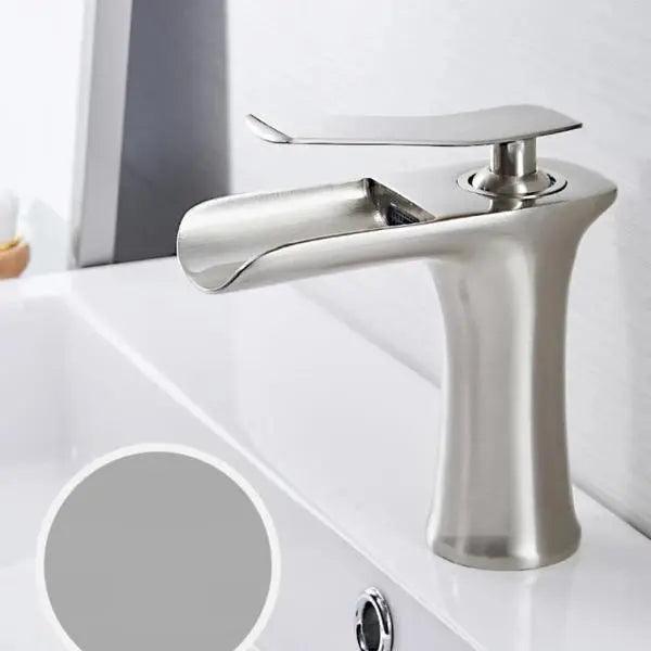 Zephyra – Brass Single Handle Bathroom Faucet