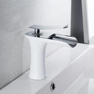 Zephyra – Brass Single Handle Bathroom Faucet